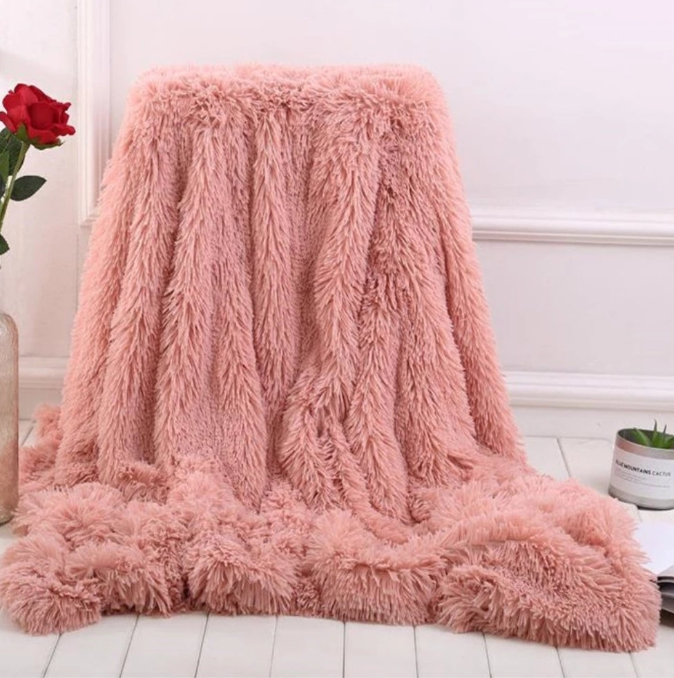 Shaggy Fur Throw Blanket (7 Colours)